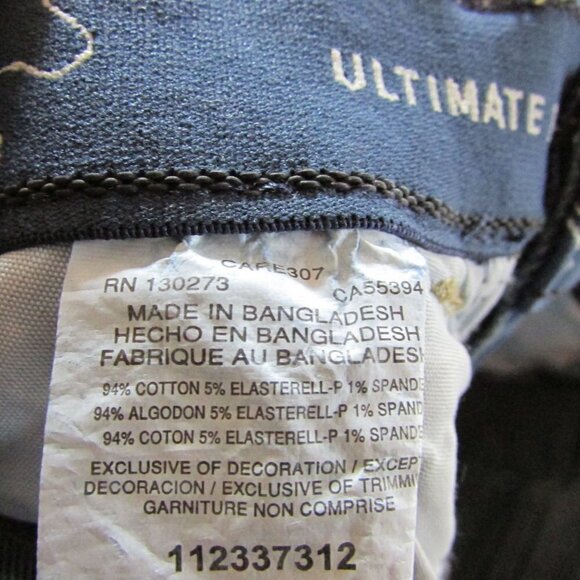 Wrangler Women's 28/5x32 Ultimate Riding Relaxed Fit Jade Jeans Dark Wash - Picture 3 of 3